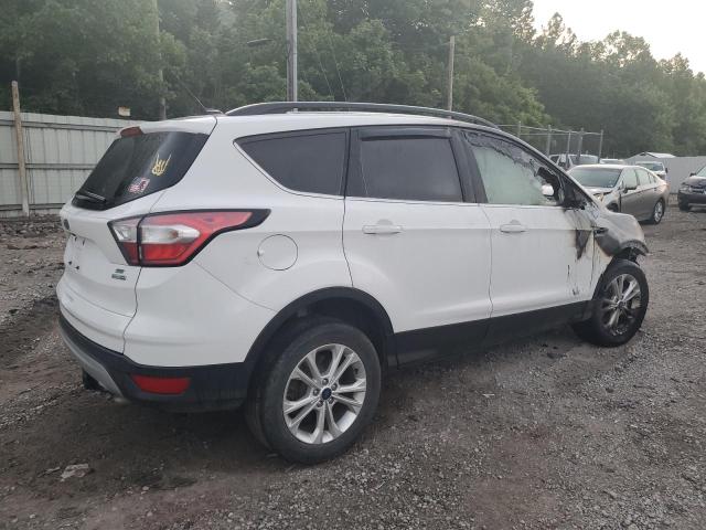 Photo 3 from auction – 2018 FORD ESCAPE SE with VIN 1FMCU9GD6JUB45273