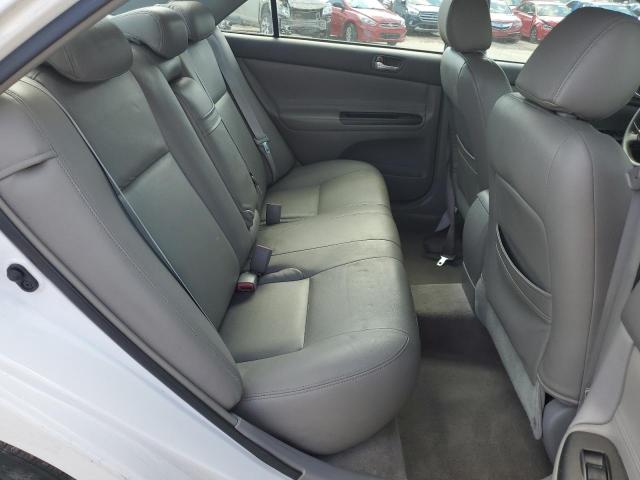 Photo 10 from auction – 2005 TOYOTA CAMRY LE with VIN 4T1BE30K65U429006