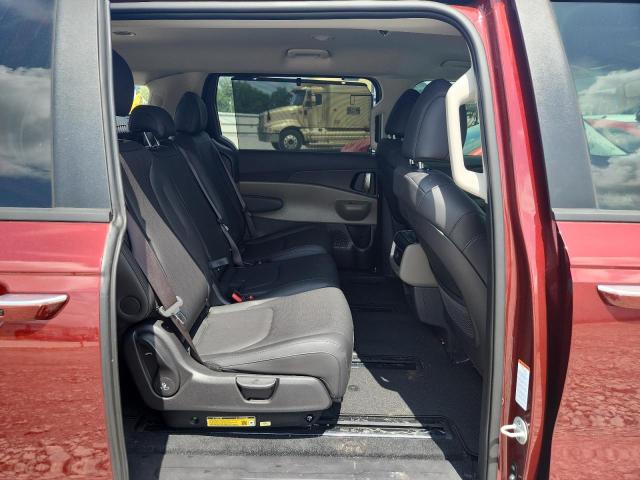 Photo 11 from auction – 2025 KIA CARNIVAL E with VIN KNDNC5K3XS6452328