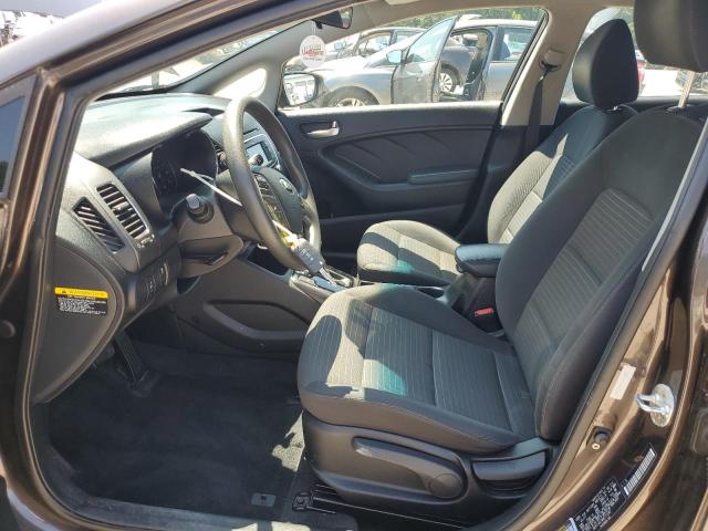 Photo 7 from auction – 2017 KIA FORTE LX with VIN 3KPFL4A7XHE111047