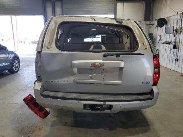 Photo 6 from auction – 2011 CHEVROLET SUBURBAN C with VIN 1GNSCJE07BR137697