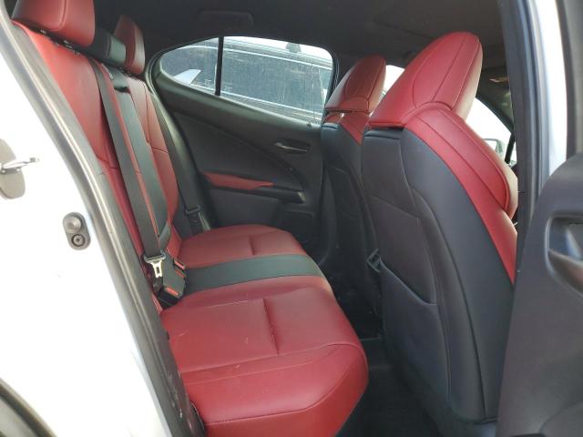 Photo 10 from auction – 2019 LEXUS UX 200 with VIN JTHY3JBH8K2008114