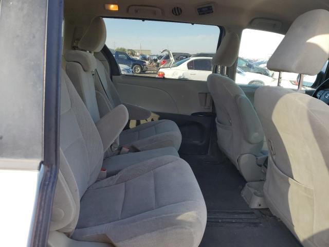 Photo 11 from auction – 2015 TOYOTA SIENNA LE with VIN 5TDKK3DC7FS591099
