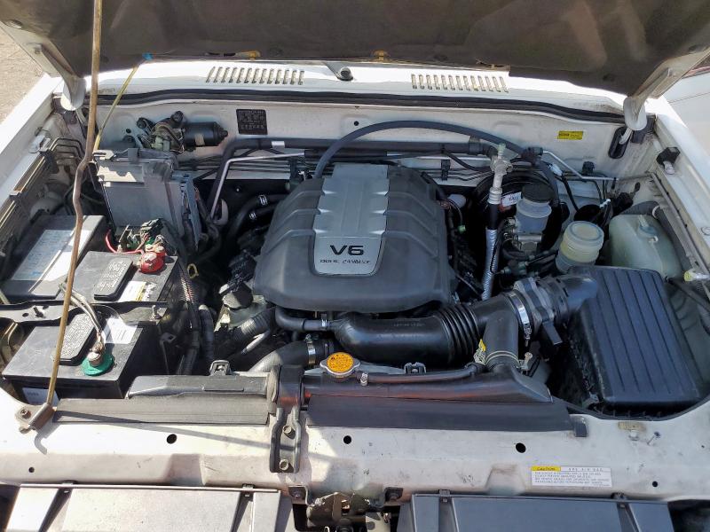 Photo 11 from auction – 2001 ISUZU TROOPER S with VIN JACDS58X317J02071