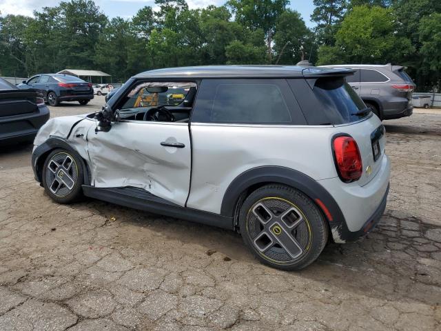 Photo 2 from auction – 2023 MINI COOPER SE with VIN WMW13DJ04P2T56934