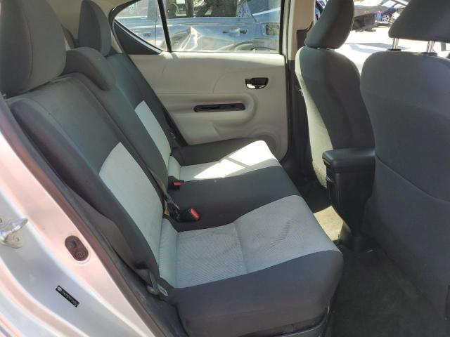 Photo 10 from auction – 2013 TOYOTA PRIUS C with VIN JTDKDTB39D1044553