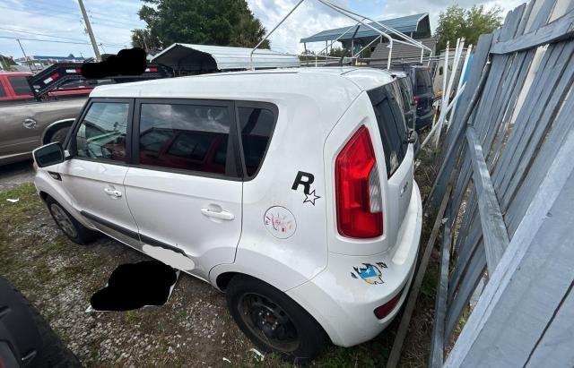 Photo 3 from auction – 2013 KIA SOUL with VIN KNDJT2A56D7764398