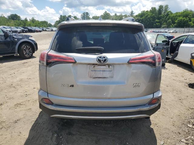 Photo 6 from auction – 2016 TOYOTA RAV4 XLE with VIN 2T3RFREV7GW533967