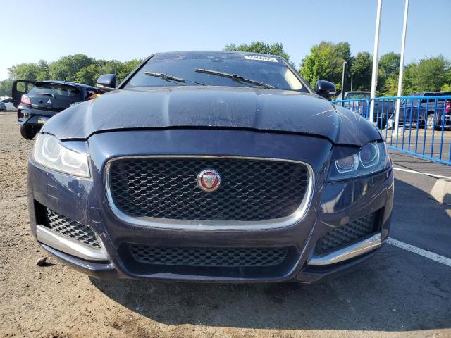 Photo 5 from auction – 2017 JAGUAR XF PREMIUM with VIN SAJBD4BN8HCY48779