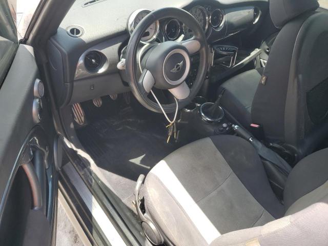 Photo 8 from auction – 2005 MINI COOPER S with VIN WMWRH33425TF83094