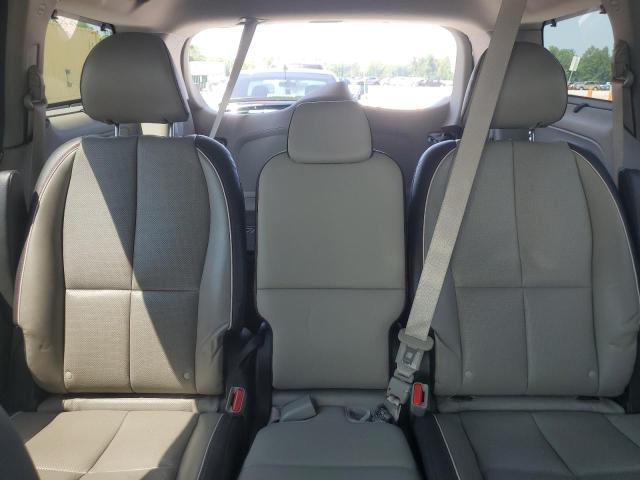 Photo 10 from auction – 2017 KIA SEDONA EX with VIN KNDMC5C18H6280088