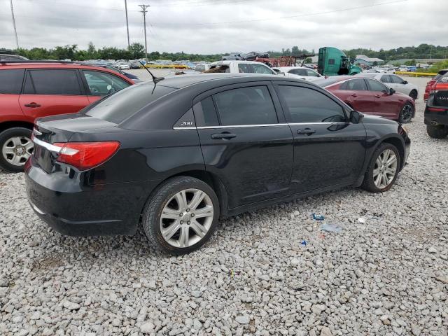 Photo 3 from auction – 2012 CHRYSLER 200 TOURIN with VIN 1C3CCBBB4CN135895