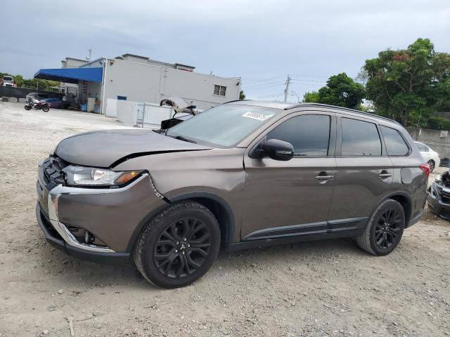 MITSUBISHI OUTLANDER 2018 with VIN JA4AD3A38JZ034634 - Photo from auction
