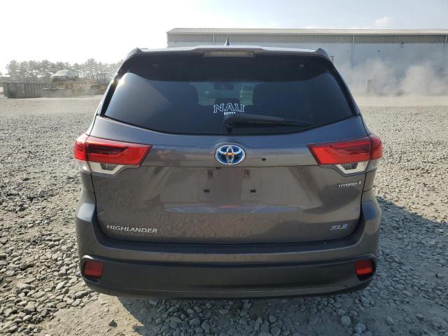 Photo 6 from auction – 2017 TOYOTA HIGHLANDER with VIN 5TDJGRFH2HS034337