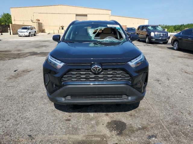 Zdjęcie 5 z aukcji – 2025 TOYOTA RAV4 LE z VIN JTMLWRFV5SD304973