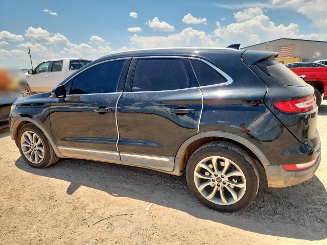Photo 2 from auction – 2016 LINCOLN MKC SELECT with VIN 5LMCJ2C98GUJ27364