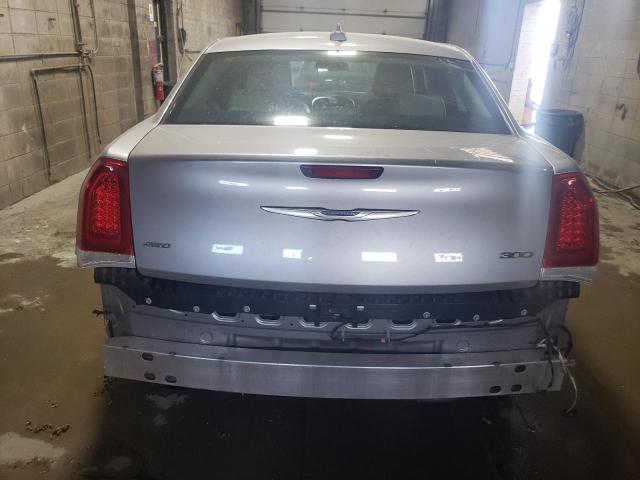 Photo 6 from auction – 2017 CHRYSLER 300 LIMITE with VIN 2C3CCARG3HH588210