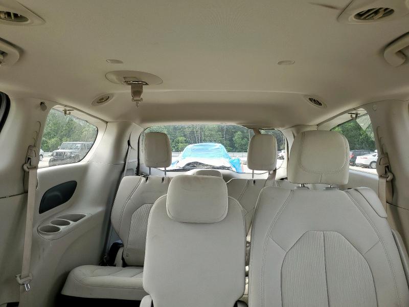 Photo 10 from auction – 2017 CHRYSLER PACIFICA L with VIN 2C4RC1CG2HR502958