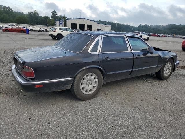 Photo 3 from auction – 2000 JAGUAR XJB with VIN SAJDA14C1YLF03320