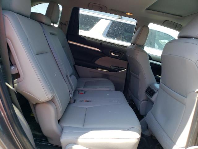 Photo 10 from auction – 2019 TOYOTA HIGHLANDER with VIN 5TDJZRFH3KS585040