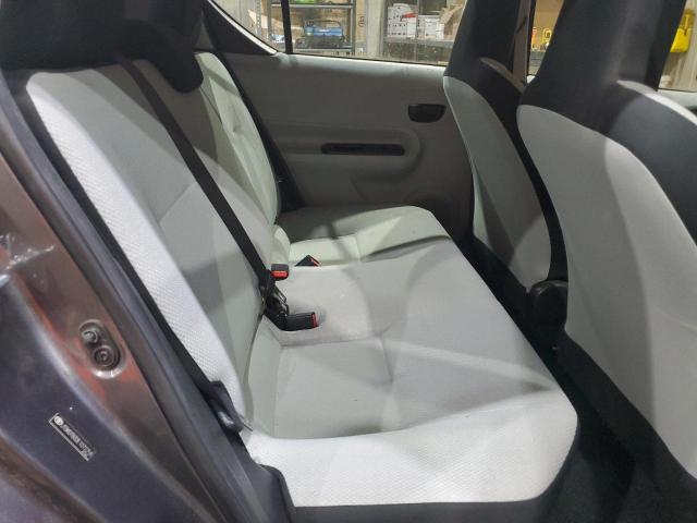 Photo 10 from auction – 2014 TOYOTA PRIUS C with VIN JTDKDTB32E1072258