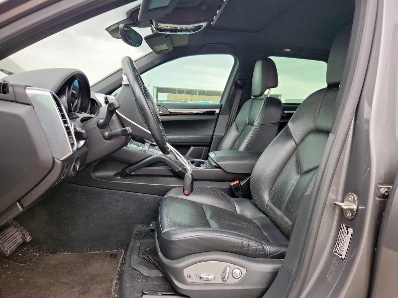 Photo 7 from auction – 2013 PORSCHE CAYENNE with VIN WP1AF2A20DLA38829