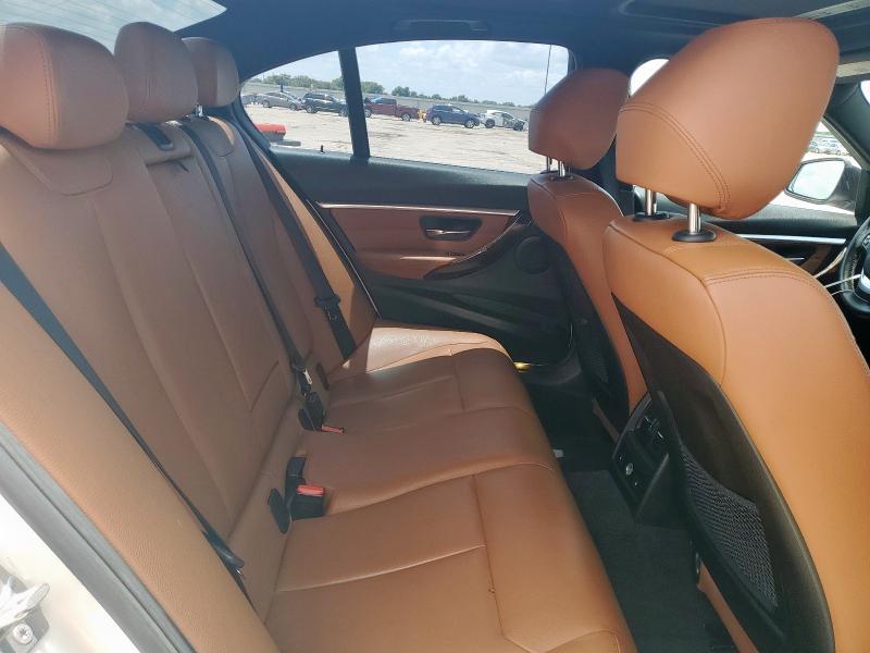 Photo 10 from auction – 2017 BMW 330 XI with VIN WBA8D9G59HNU60296