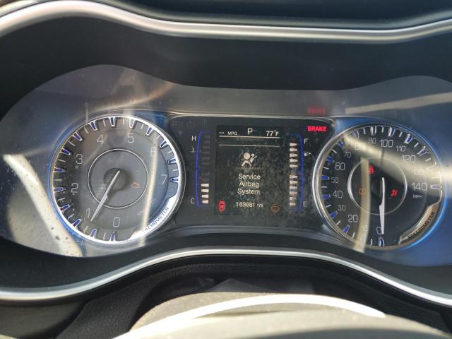 Photo 9 from auction – 2015 CHRYSLER 200 LIMITED with VIN 1C3CCCAB8FN728283