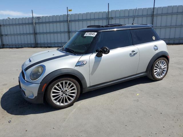 MINI COOPER S 2011 with VIN WMWSV3C57BTY15152 - Photo from auction