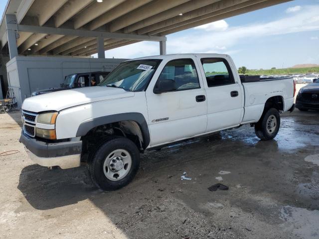 CHEVROLET SILVERADO 2006 with VIN 1GCHC23U36F259950 - Photo from auction