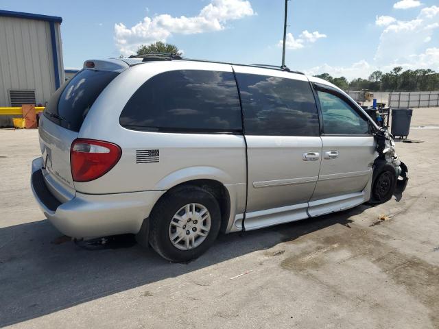 Photo 3 from auction – 2005 DODGE GRAND CARA with VIN 2D8GP24R35R343527