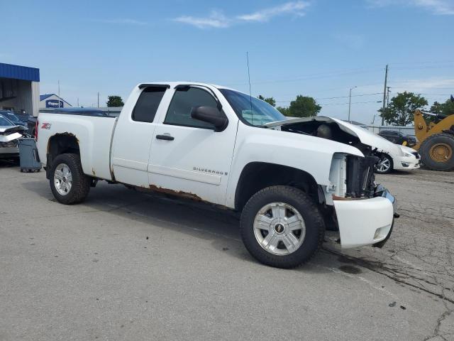 Photo 4 from auction – 2008 CHEVROLET SILVERADO with VIN 1GCEK19018Z276462