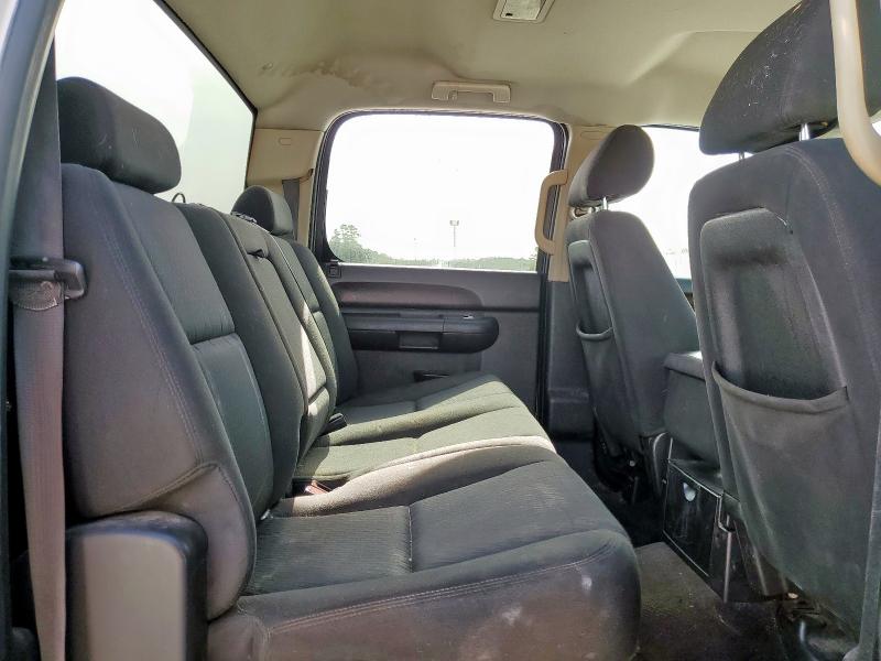 Photo 10 from auction – 2010 CHEVROLET SILVERADO with VIN 3GCRKSE34AG273665