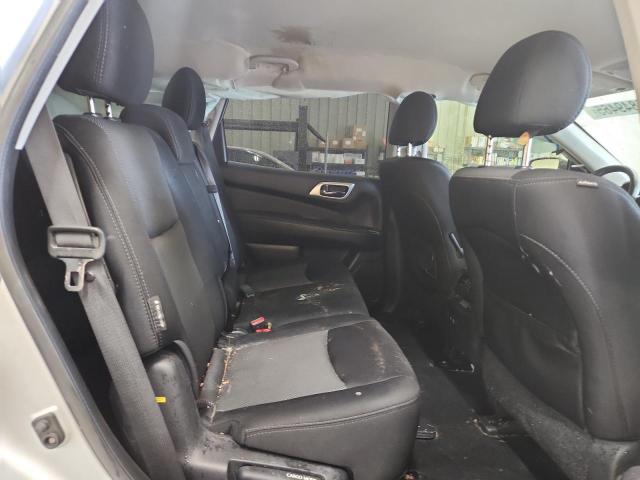 Photo 11 from auction – 2019 NISSAN PATHFINDER with VIN 5N1DR2MN2KC629233