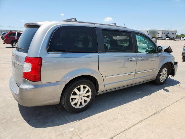 Photo 3 from auction – 2016 CHRYSLER TOWN & COU with VIN 2C4RC1BG5GR280867