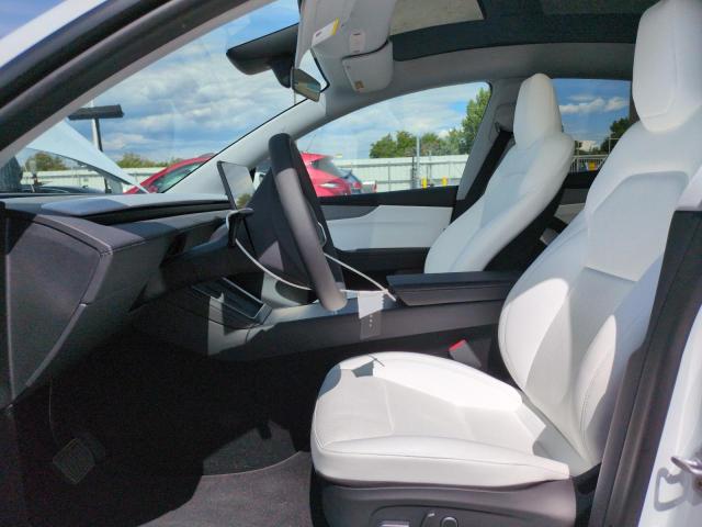 Photo 7 from auction – 2026 TESLA MODEL Y with VIN 7SAYGDEE0TA438498