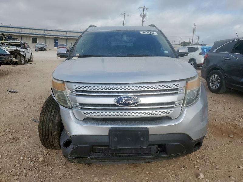 Photo 5 from auction – 2013 FORD EXPLORER L with VIN 1FM5K8F84DGA79645
