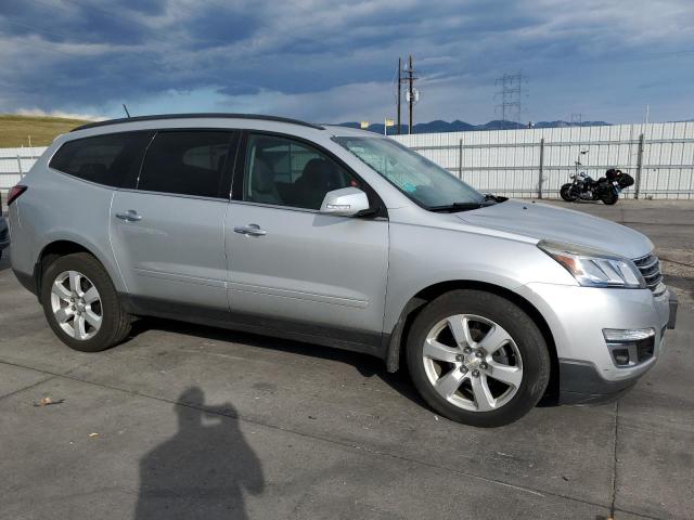 Photo 4 from auction – 2016 CHEVROLET TRAVERSE L with VIN 1GNKVGKD1GJ292899