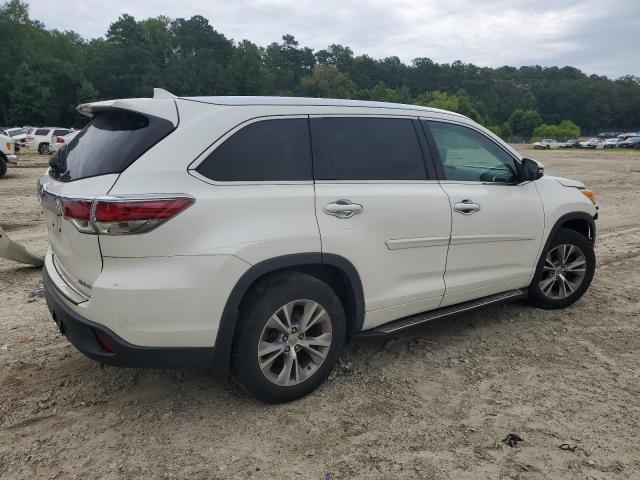 Photo 3 from auction – 2014 TOYOTA HIGHLANDER with VIN 5TDJKRFH6ES041432