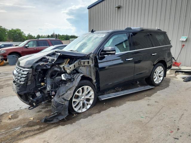 FORD EXPEDITION 2018 with VIN 1FMJU2AT4JEA17333 - Photo from auction