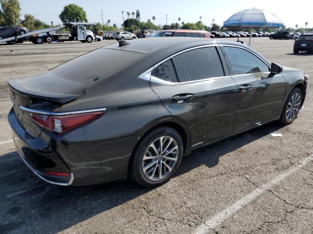 Photo 3 from auction – 2022 LEXUS ES 300H BA with VIN 58ACA1C19NU017825