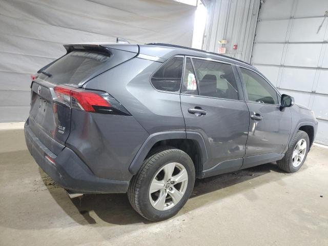 Photo 3 from auction – 2020 TOYOTA RAV4 XLE with VIN JTMP1RFV9LD057863