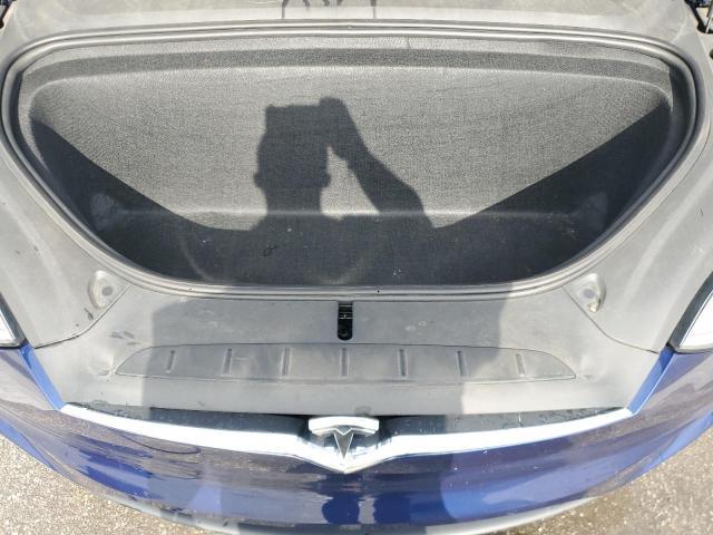 Photo 12 from auction – 2020 TESLA MODEL X with VIN 5YJXCDE20LF297896