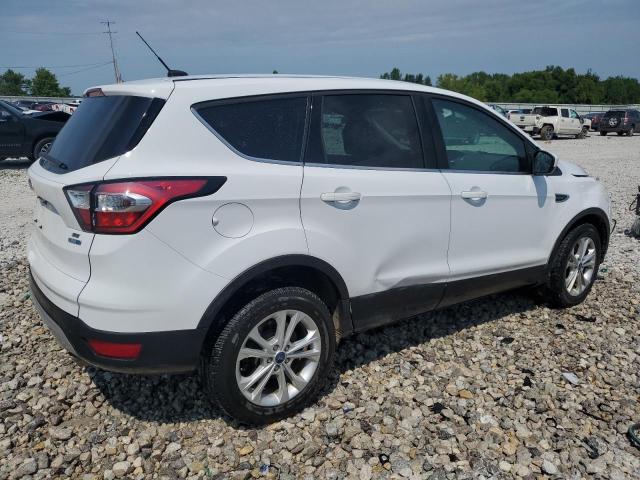 Photo 3 from auction – 2017 FORD ESCAPE SE with VIN 1FMCU9GD9HUB83090