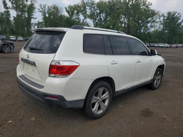 Photo 3 from auction – 2011 TOYOTA HIGHLANDER with VIN 5TDYK3EH5BS043570
