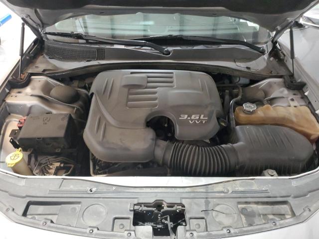 Photo 11 from auction – 2018 CHRYSLER 300 LIMITE with VIN 2C3CCAEG5JH126971