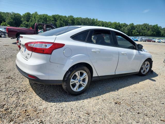 Photo 3 from auction – 2013 FORD FOCUS SE with VIN 1FADP3F29DL145703