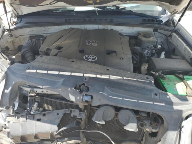 Photo 12 from auction – 2004 TOYOTA 4RUNNER SR with VIN JTEZU14R348012544
