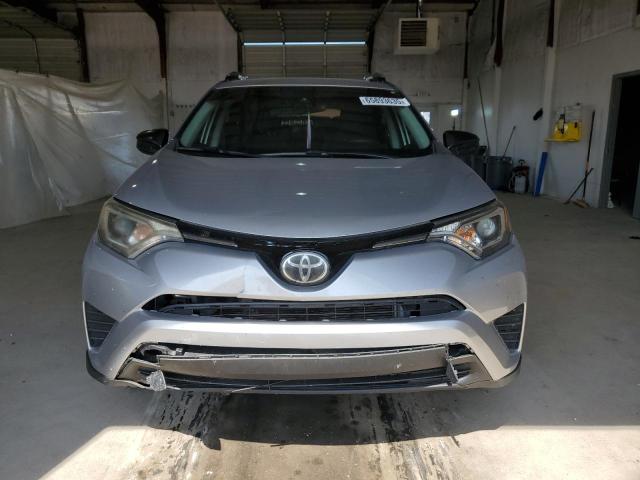 Photo 5 from auction – 2017 TOYOTA RAV4 LE with VIN 2T3BFREV6HW604174