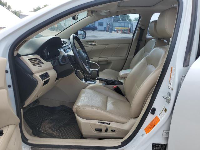 Photo 7 from auction – 2012 SUZUKI KIZASHI SP with VIN JS2RF9A88C6100837